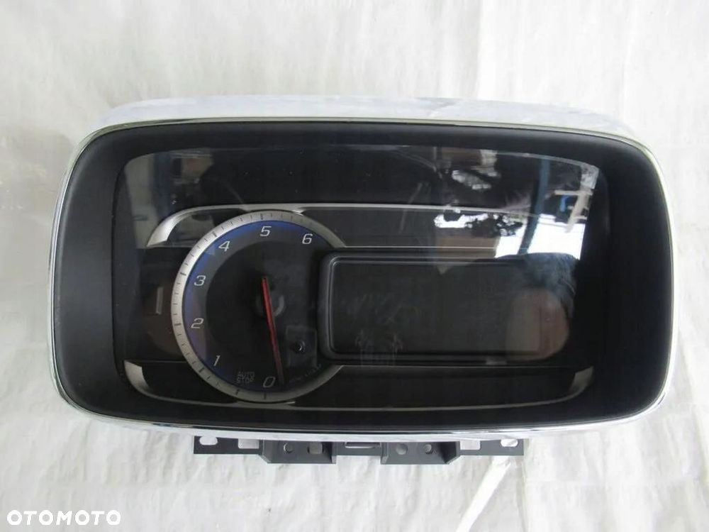 LICZNIK ZEGAR CHEVROLET TRAX 1,7 CDTI 95327819 95327819 - 1