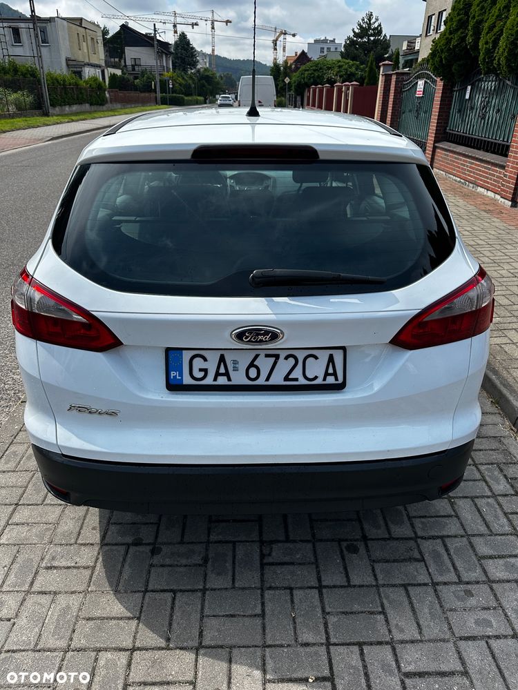 Ford Focus 1.6 TDCi Edition - 8
