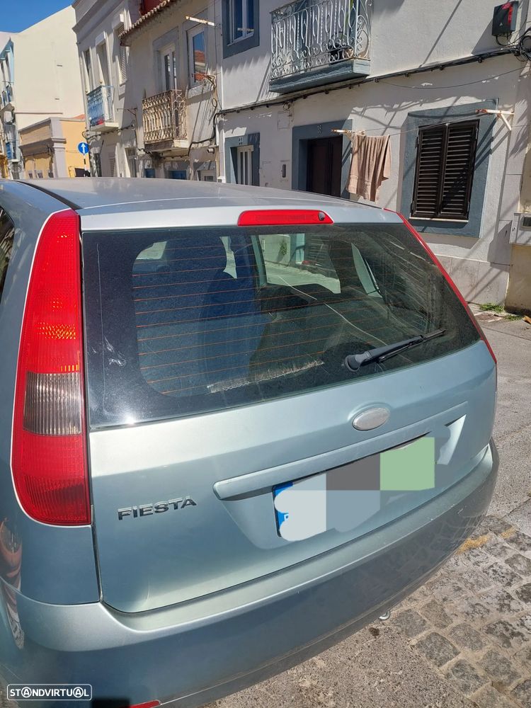 Ford Fiesta 1.25 Ghia - 1
