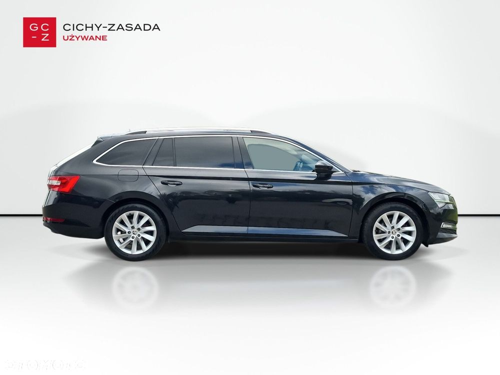 Skoda Superb 2.0 TDI SCR Style DSG - 6
