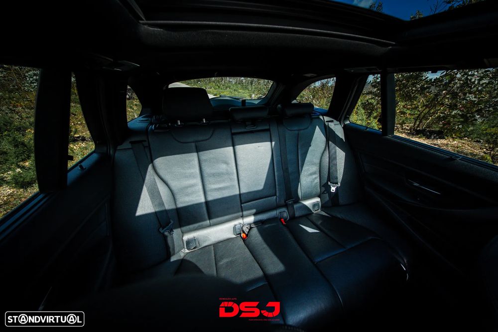 BMW 328 i Auto Pack M - 28