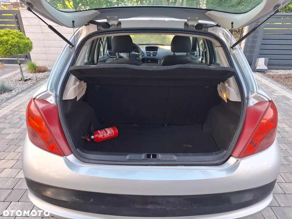 Peugeot 207 1.4 Trendy - 15