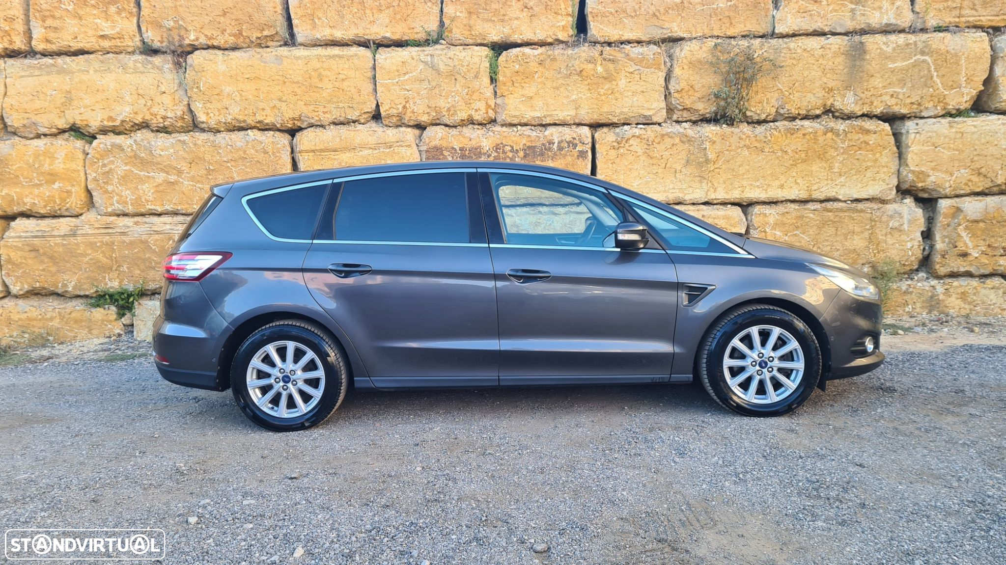 Ford S-Max 2.0 TDCi Titanium - 4