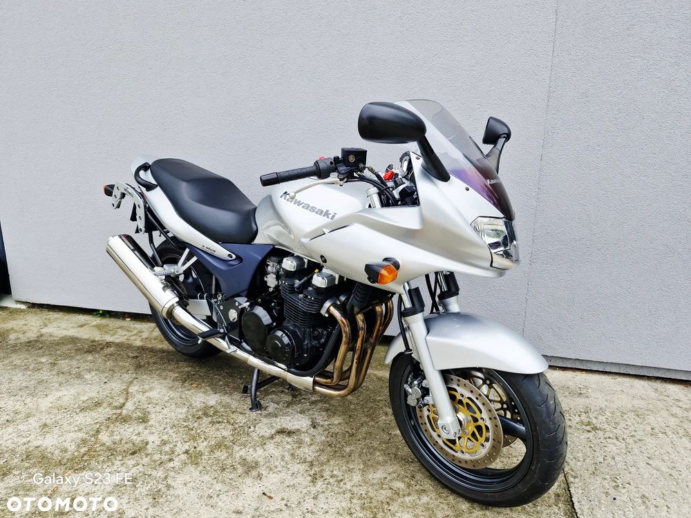 Kawasaki ZR - 9