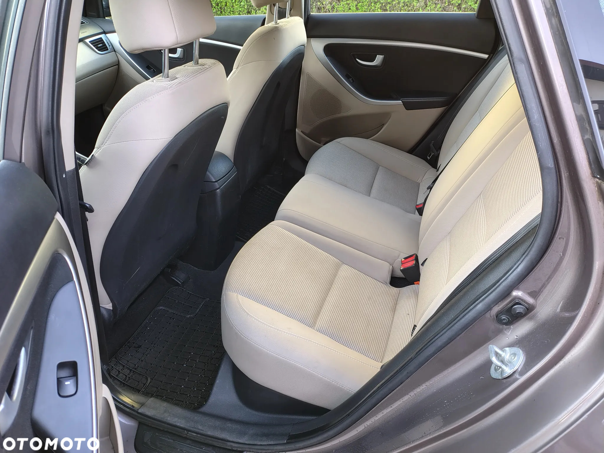 Hyundai i30 1.6 Premium - 18