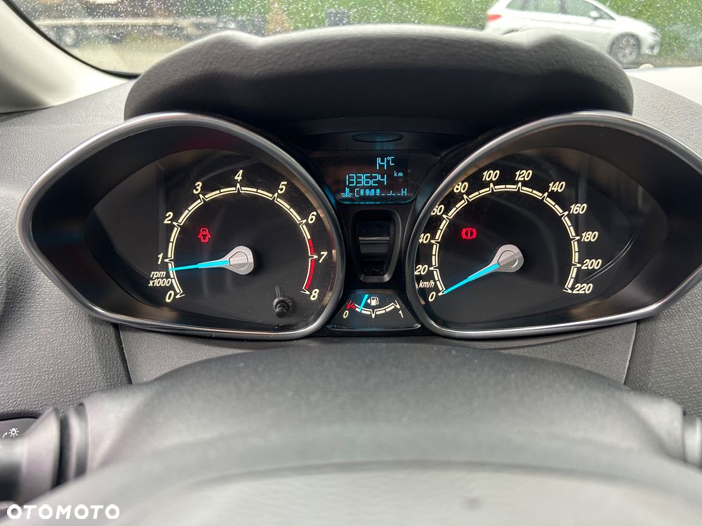 Ford Fiesta 1.25 Titanium - 11