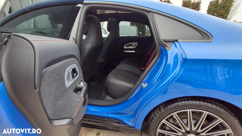 Mercedes-Benz CLA - 17