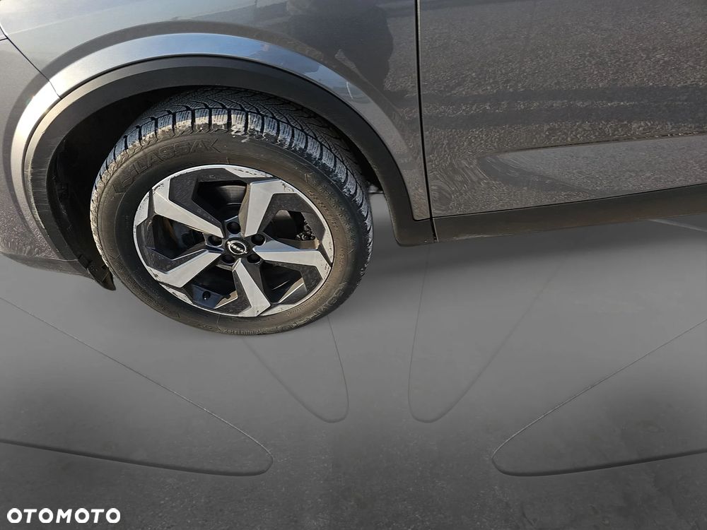 Nissan Qashqai 1.3 DIG-T MHEV N-Connecta Xtronic - 28