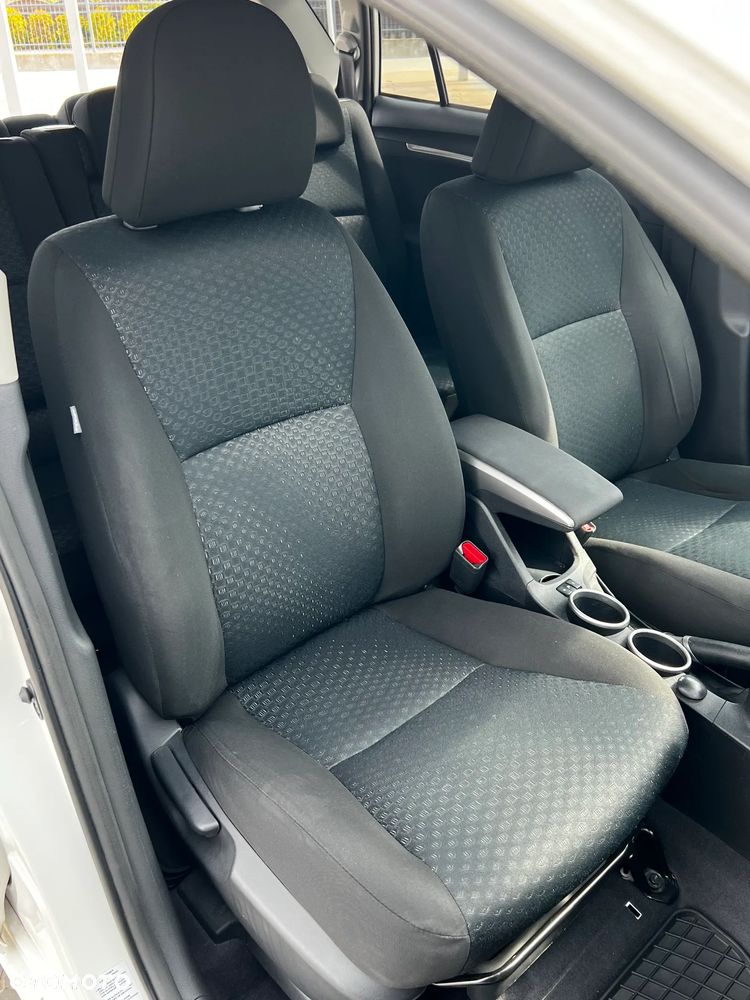 Toyota Verso 2.2 D-CAT Premium 7os - 18
