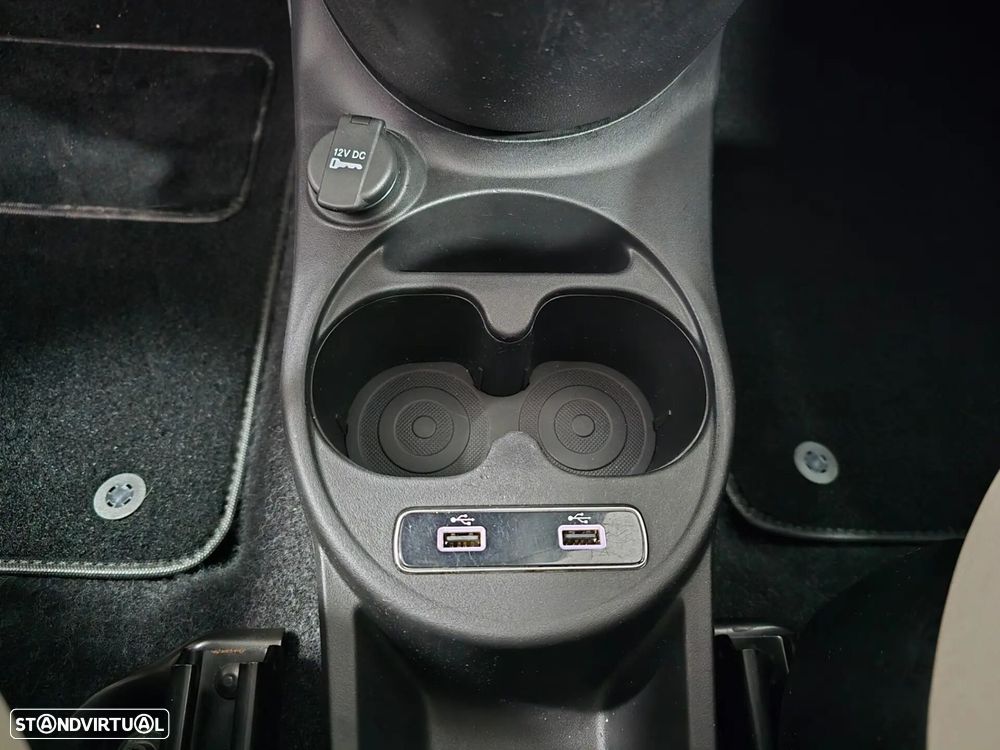 Fiat 500 1.0 Hybrid Lounge - 11