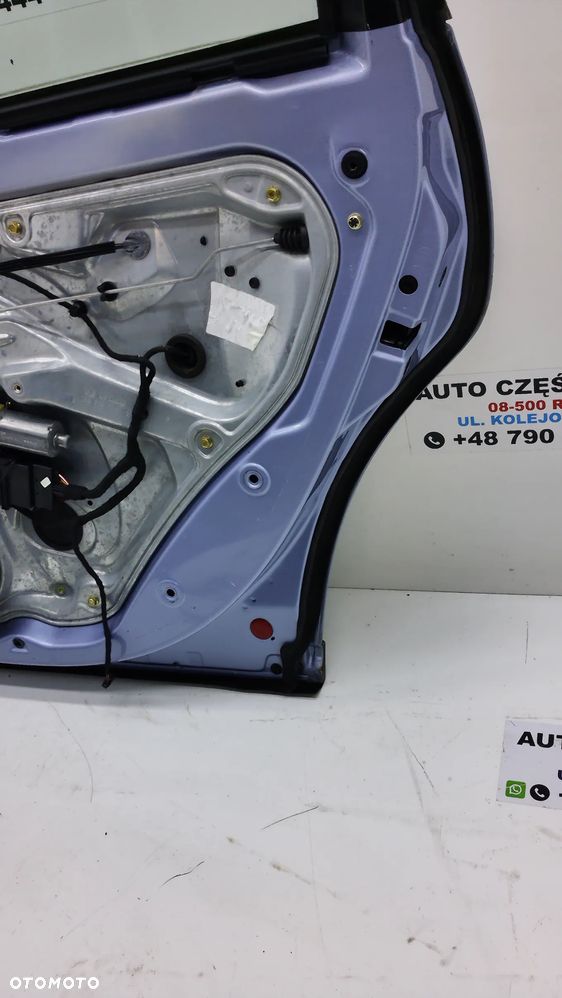 VW Passat B5 Sedan Kombi Drzwi Prawe Lewe Tył  LL5Y - 22