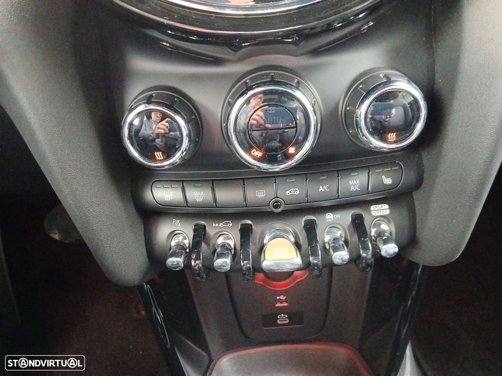 MINI Cabrio Cooper SE - 24