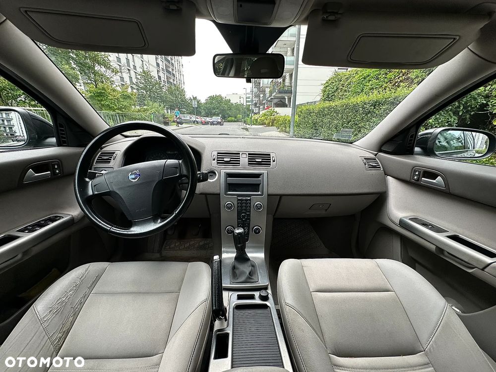 Volvo S40 2.0D - 8