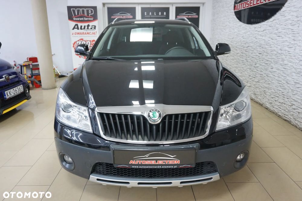 Skoda Octavia 2.0 TDI DPF 4x4 Scout - 2
