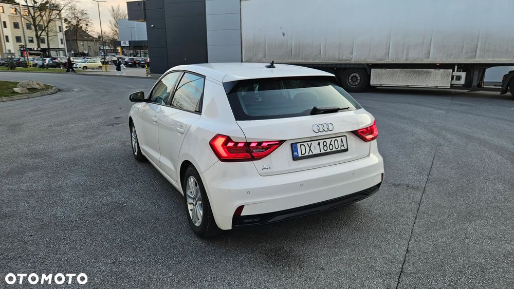 Audi A1 Sportback 30 TFSI S tronic - 7