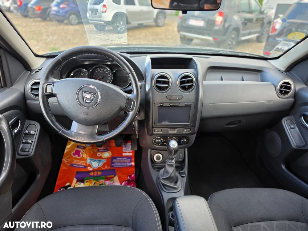 Dacia Duster dCi 110 FAP 4x4 Laureate - 8
