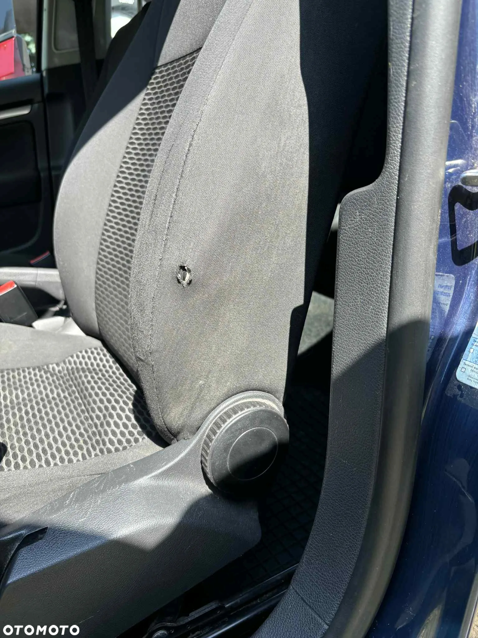 Volkswagen Golf VI 1.6 TDI Comfortline - 17