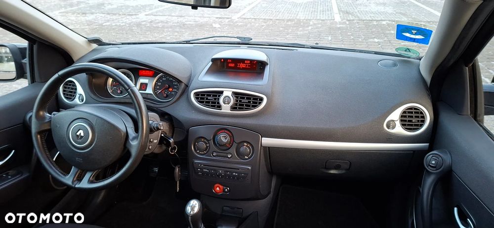 Renault Clio TCe 100 Dynamique - 19