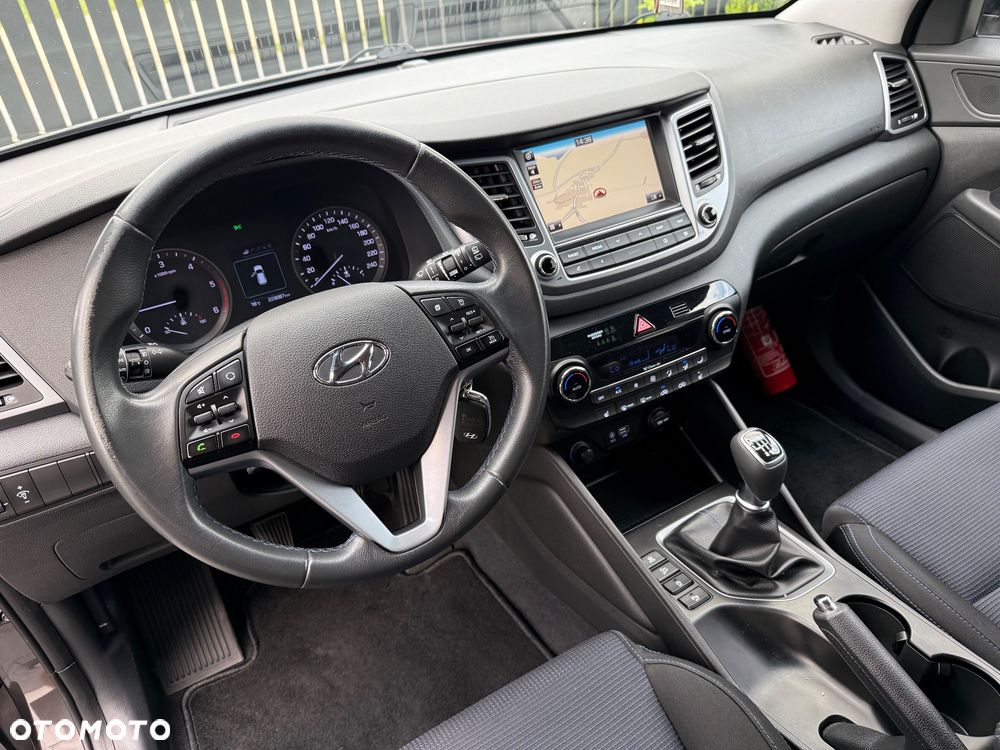 Hyundai Tucson blue 1.7 CRDi 2WD Advantage - 12