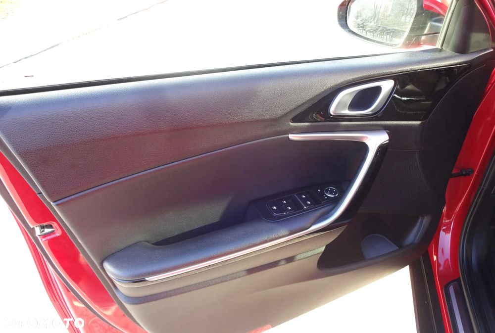 Kia XCeed 1.6 GDI DCT6 OPF Inspiration - 19