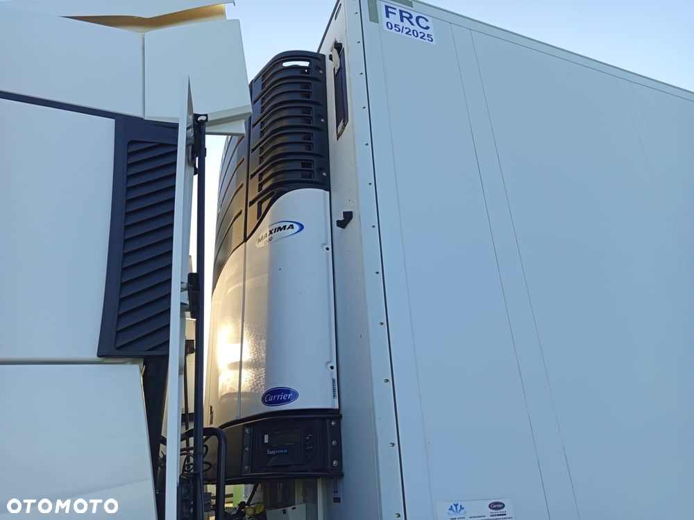 Schmitz Cargobull SKO 24 L - 3