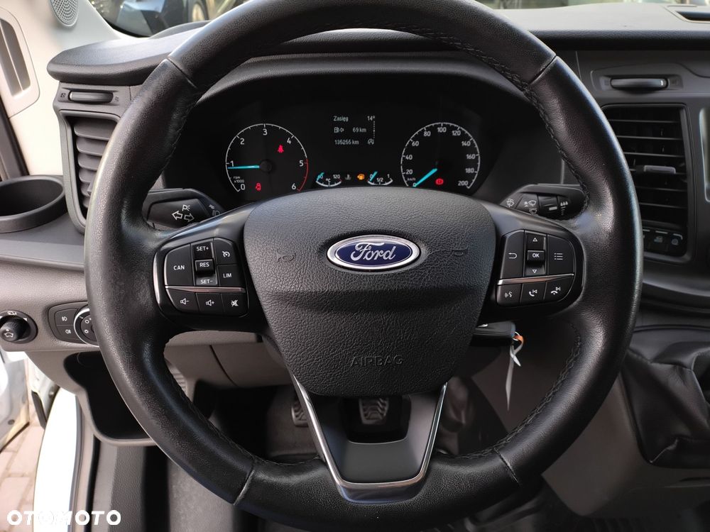Ford Transit - 15