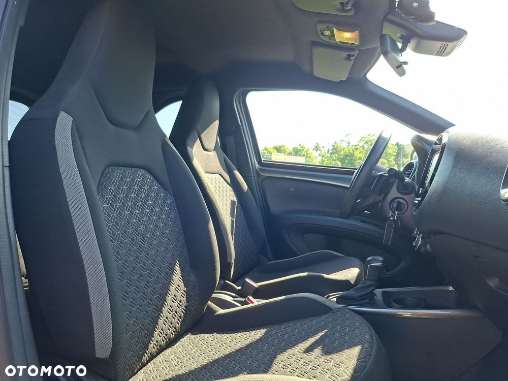 Toyota Aygo X 1.0 VVT-i Style CVT - 15