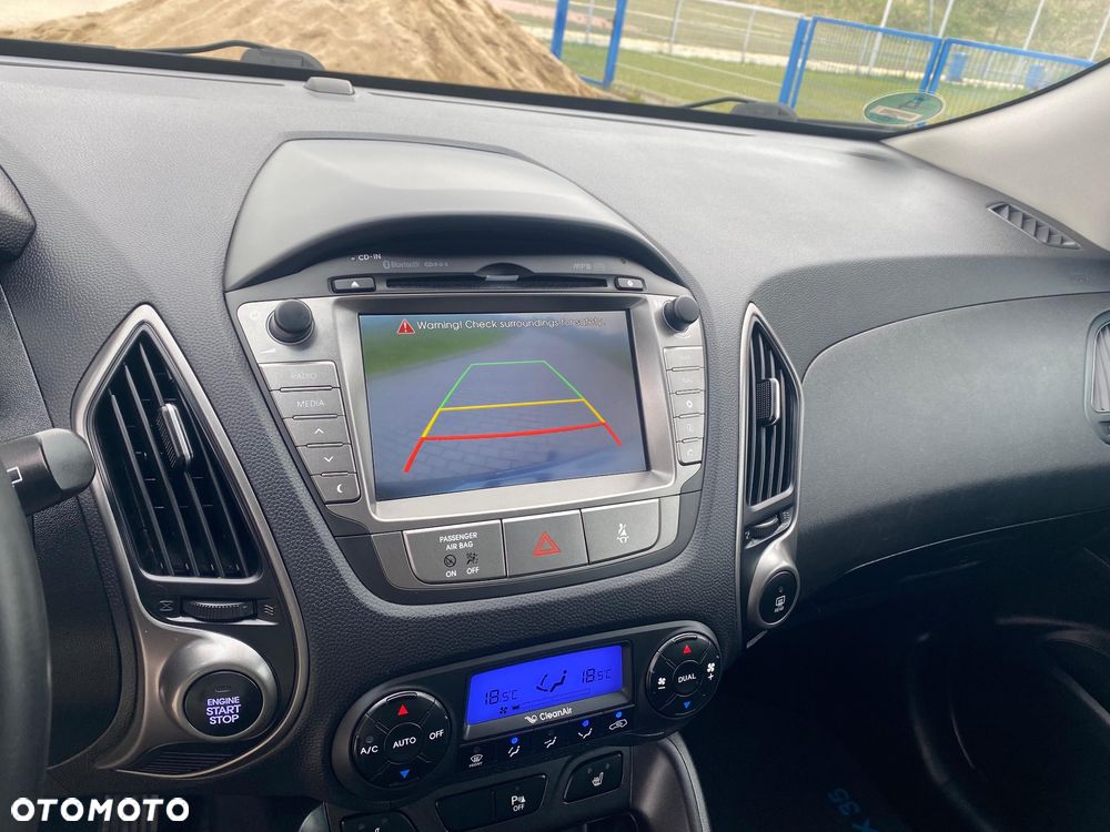 Hyundai ix35 2.0 CRDi 4WD Automatik Premium - 9