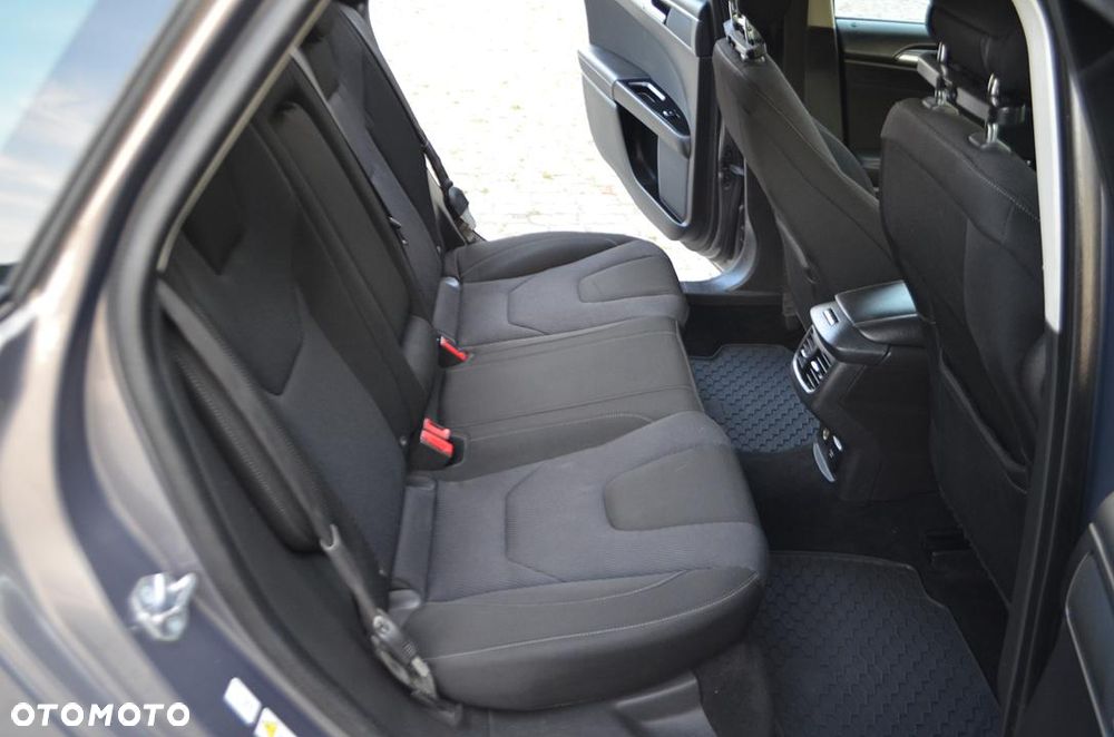 Ford Mondeo 1.6 TDCi Start-Stopp Titanium - 19