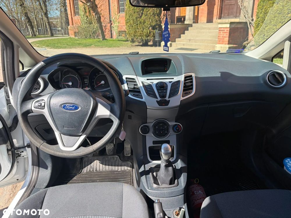 Ford Fiesta 1.4 TDCi Silver X (SVP) - 6