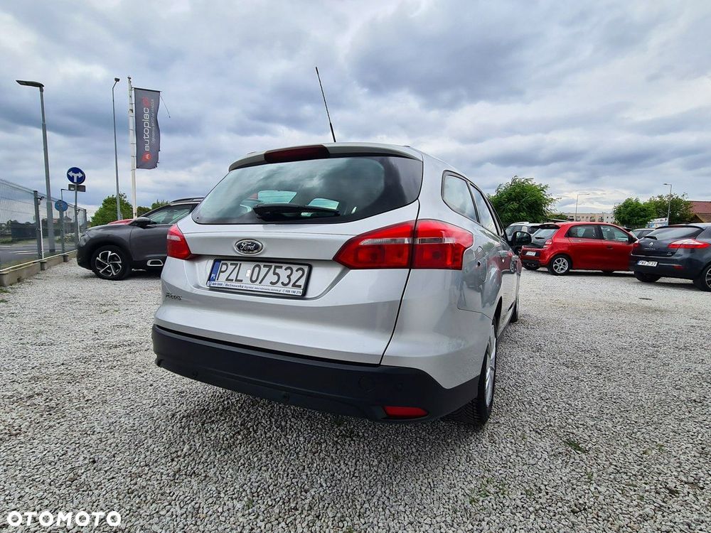 Ford Focus - 10