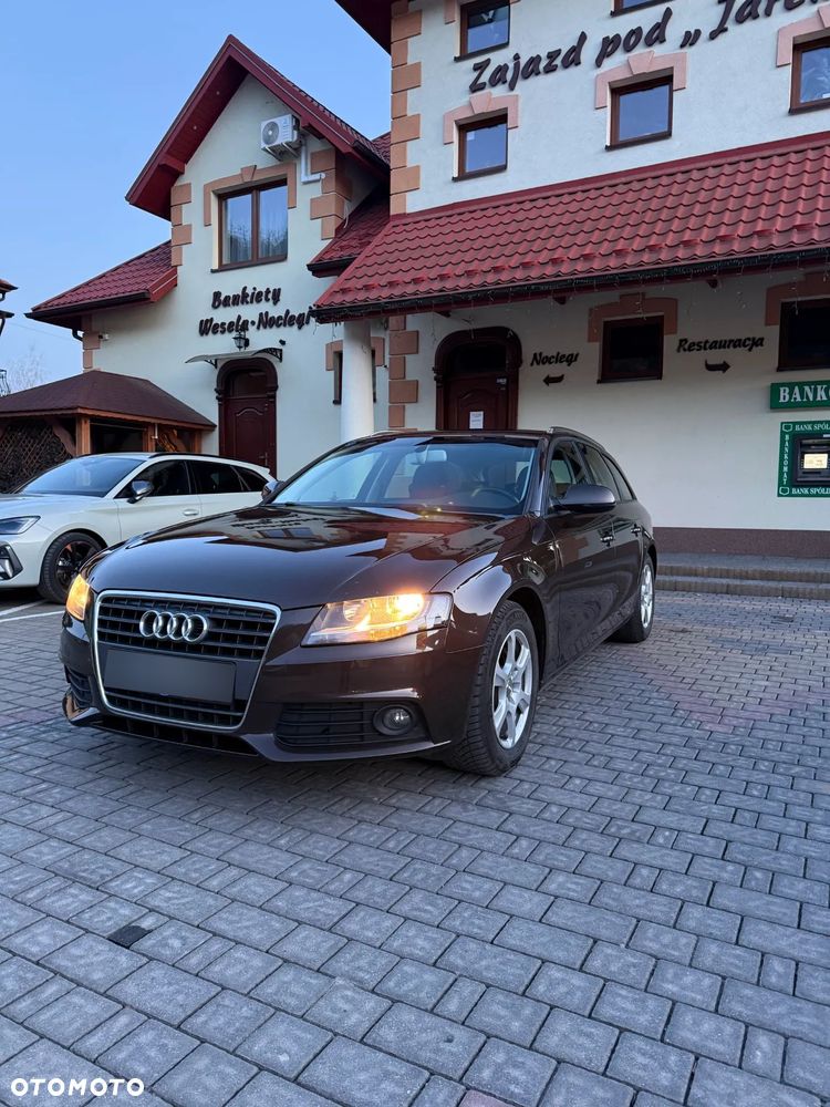 Audi A4 Avant 2.0 TDI DPF Attraction - 5