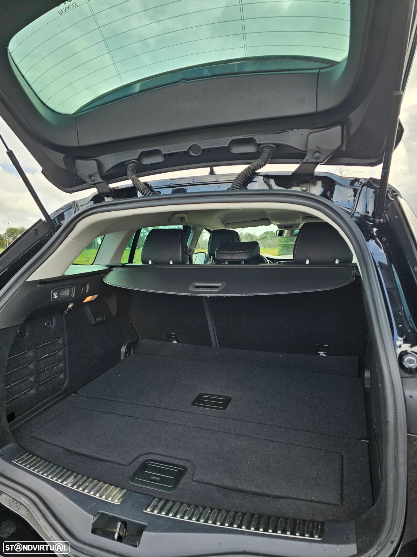 Renault Mégane 1.5 Blue dCi Bose Edition - 9