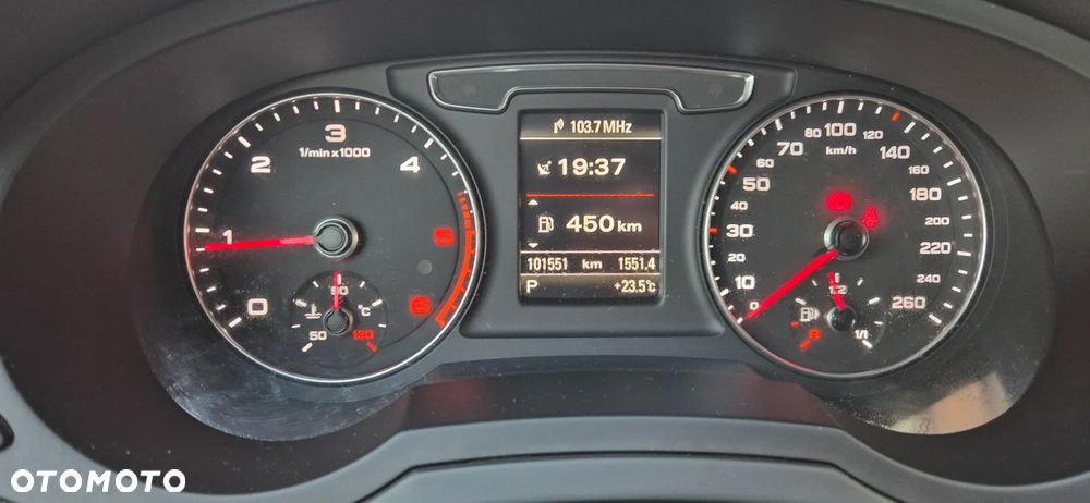 Audi Q3 2.0 TDI Quattro S tronic design - 15