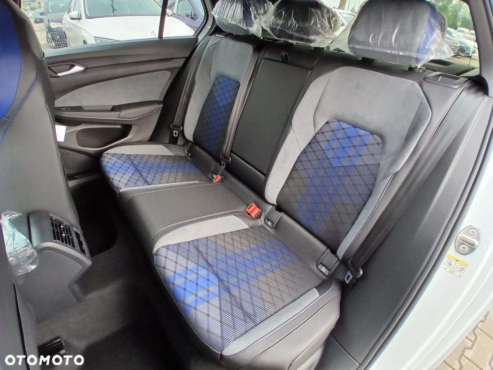 Volkswagen Golf 2.0 TSI 4Motion R DSG - 9
