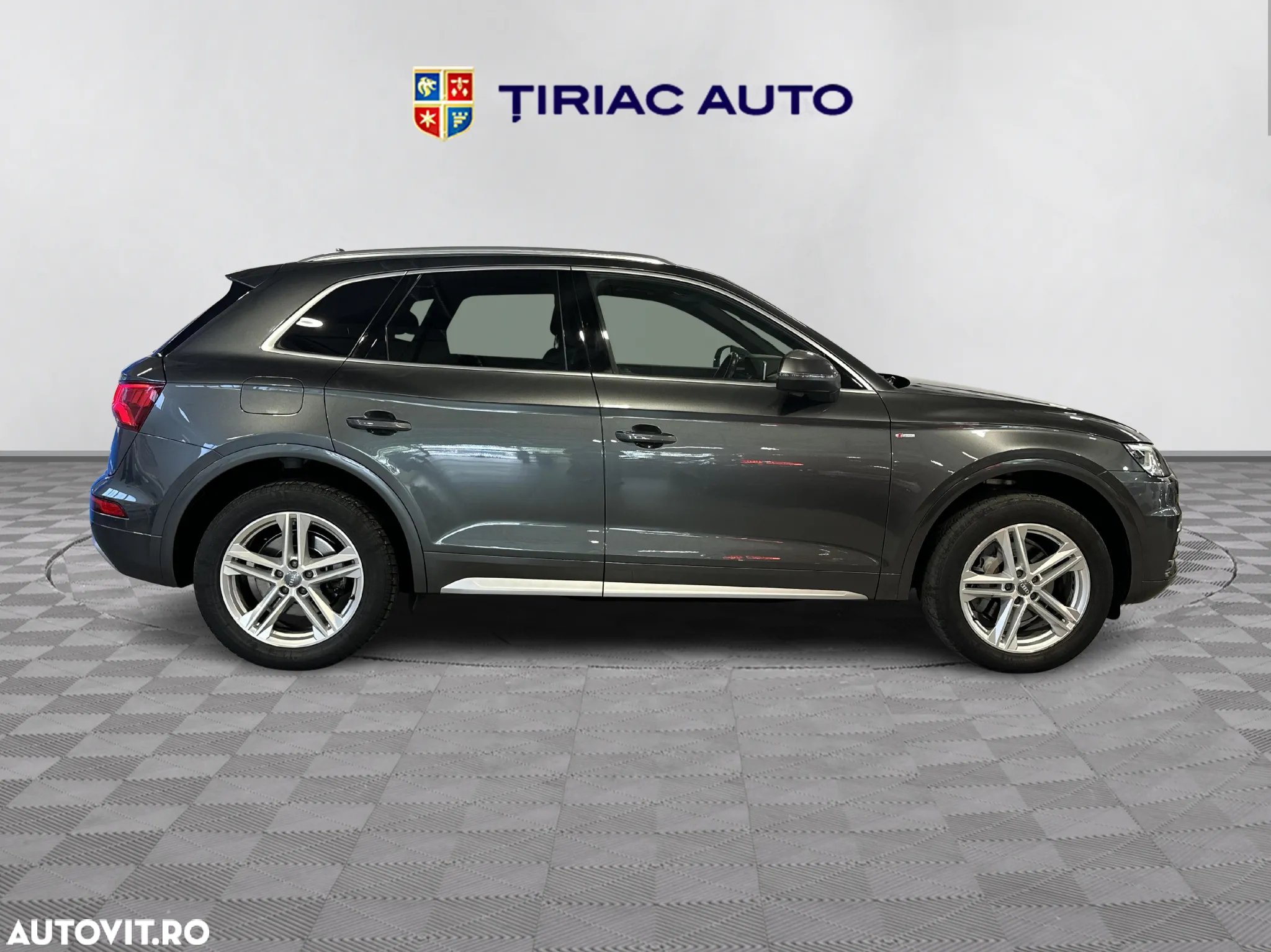 Audi Q5 35 TDI quattro S tronic - 6