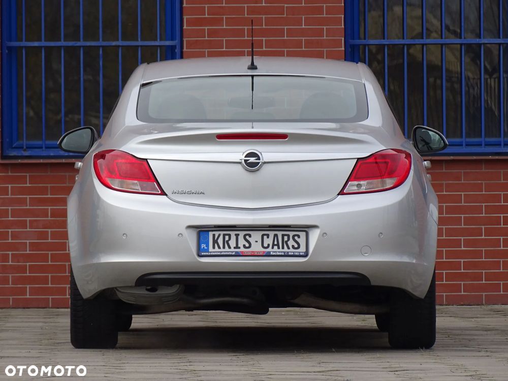 Opel Insignia - 12