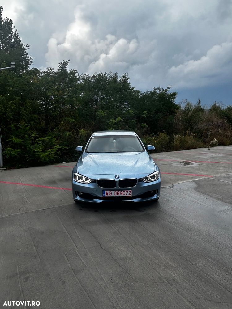 BMW Seria 3 320d Aut. Efficient Dynamics Edition Blue Perf. - 10