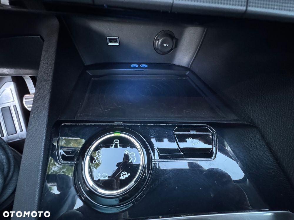 Peugeot 3008 PureTech 130 Stop & Start Crossway - 28