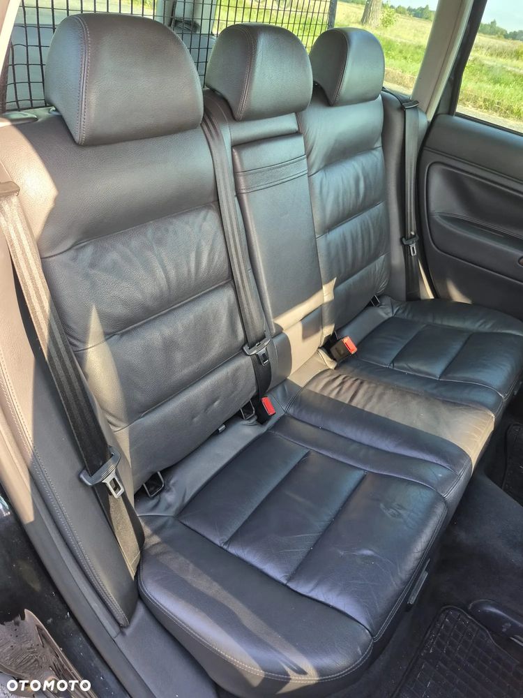Volkswagen Passat Variant 2.0 TDI DPF Highline - 11
