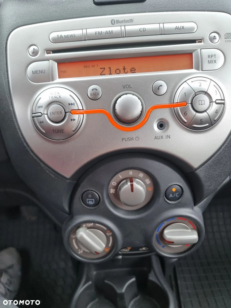 Nissan Micra - 5