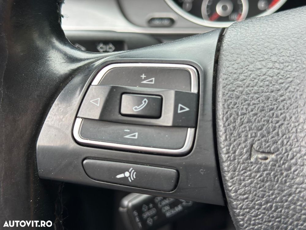 Volkswagen Passat 2.0 TDI Comfortline DPF - 27