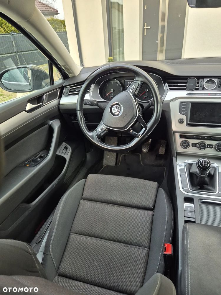 Volkswagen Passat 2.0 TDI (BlueMotion Technology) Highline - 7