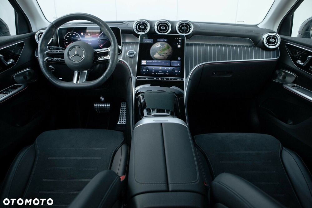 Mercedes-Benz GLC - 26