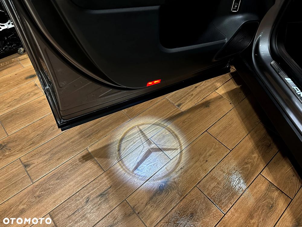 Mercedes-Benz GLB AMG 35 4-Matic - 22