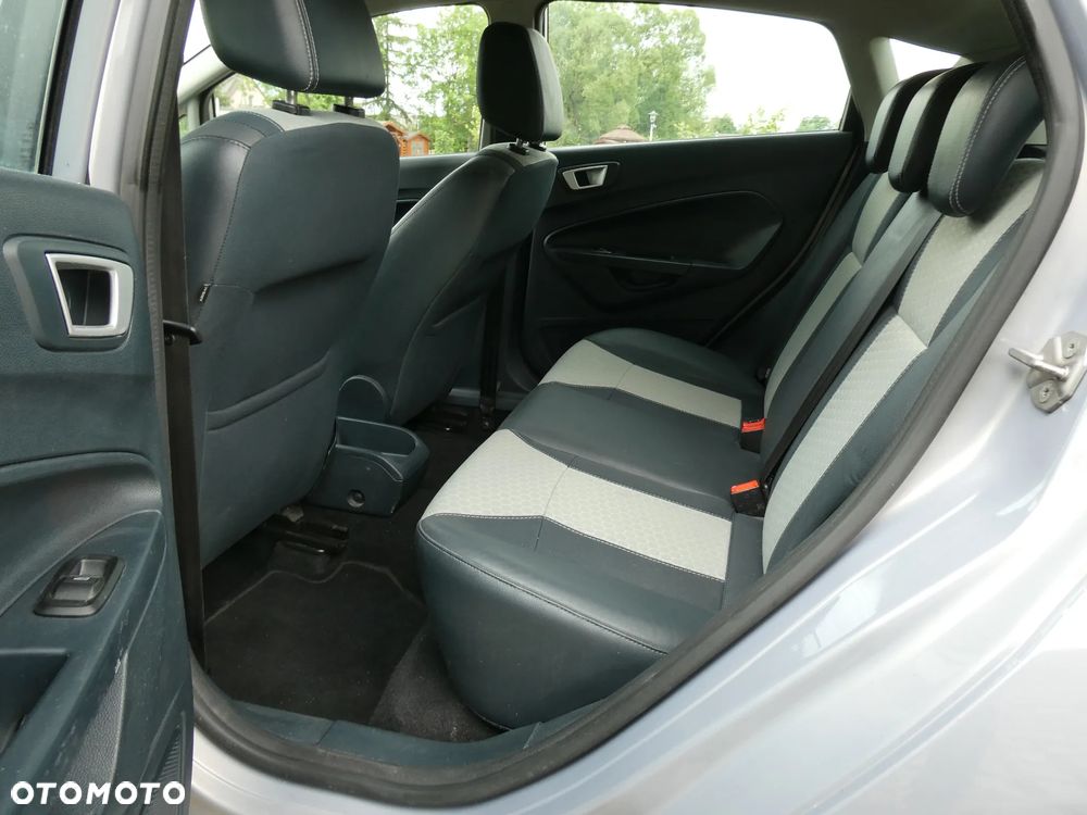 Ford Fiesta 1.25 Titanium EU5 - 22
