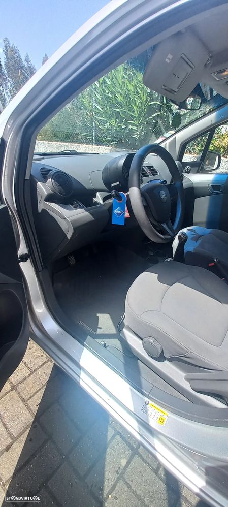 Chevrolet Spark 1.0 L - 9