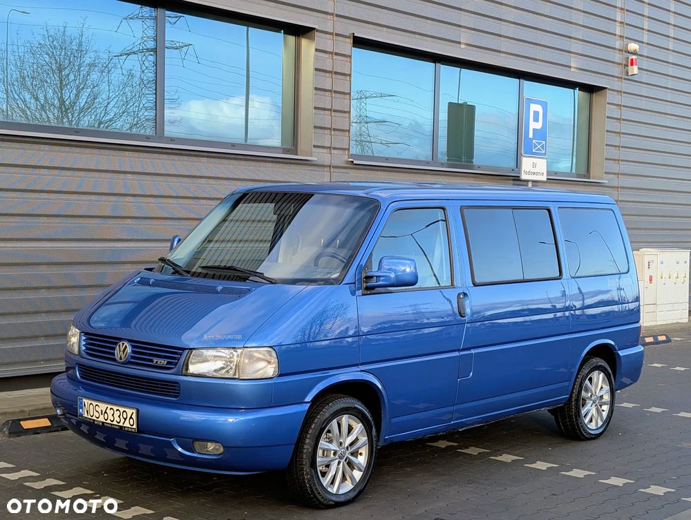 Volkswagen Multivan - 11