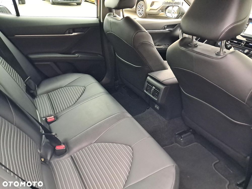 Toyota Camry 2.5 Hybrid Prestige CVT - 10