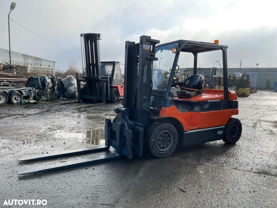 Toyota Toyota 7FBMF40 - 2